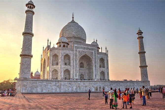 Taj Mahal Day Trip from New Delhi Airport - The drive to Agra on the Yamuna Express Way: the part you should plan around