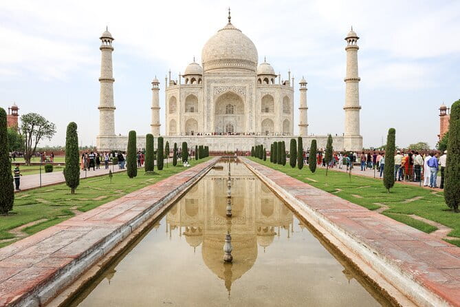 Taj Mahal same day luxurious Tour by Superfast Train from Delhi - Price and value: what $118 covers (and why options matter)