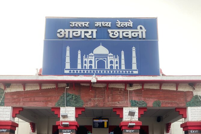 Taj Mahal Same Day Tour by India's Fastest Train - Arrival in Agra: the moment when your guide becomes your shortcut