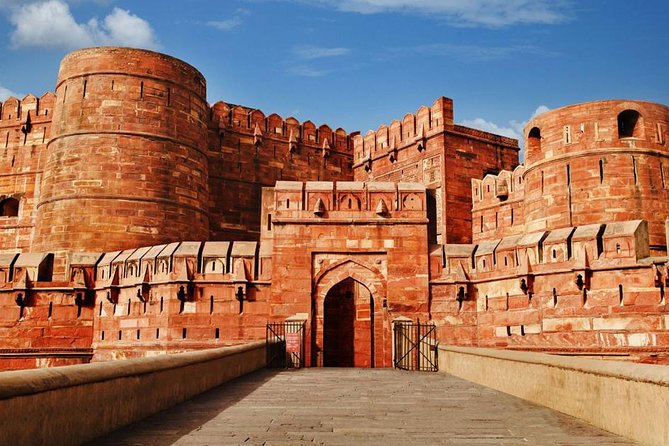Taj Mahal Same Day Tour from New Delhi - Hotel pickup, private vehicle, and the pace of an 11-hour day