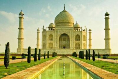 Taj Mahal Sharing Same Day Trip From Delhi Including all - 6:00 am pickup and the Delhi–Agra ride plan