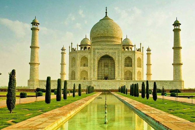 Taj Mahal Sharing Same Day Trip From Delhi Including all - 6:00 am pickup and the Delhi–Agra ride plan