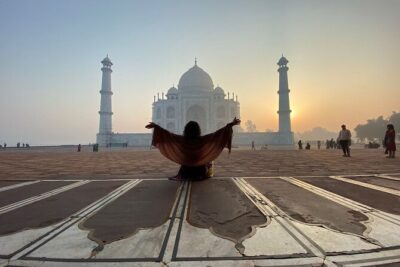 Taj Mahal skip the line luxury tour with guide - Moving Inside the Taj Mahal Area (Tuk-Tuk or Battery Car)