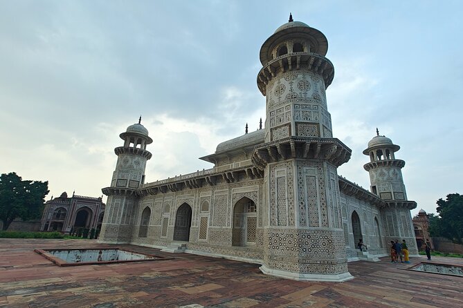 Taj Mahal Sunrise and Agra Private Tour By Car From Delhi - Agra Fort after the Taj: Akbar-era walls with a guided walkthrough