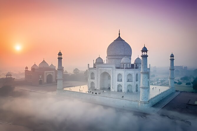 Taj Mahal Sunrise Private Trip by Car from Delhi - All Inclusive - 2:30 AM Pickup in Delhi: early start, clear payoff