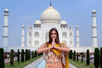 Taj Mahal Sunrise Tour From Delhi by Car - Taj Mahal stop: what 2 hours feels like in real terms