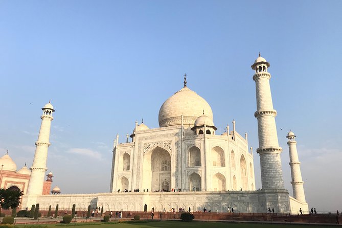Taj Mahal Sunrise Tour From Delhi - First UNESCO stop in Agra: Mughal sights before the main event