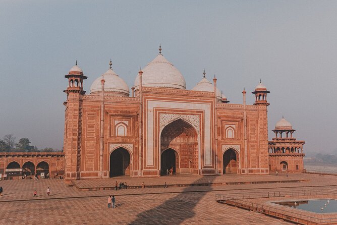 Taj Mahal Tour By Express Train from Delhi - Why this Delhi-to-Agra express-train plan works