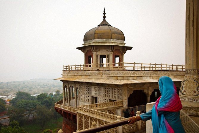 Taj Mahal Tour from Delhi All-Inclusive With-Multiple-Options - Stop 1: Taj Mahal With Skip-the-Line Timing