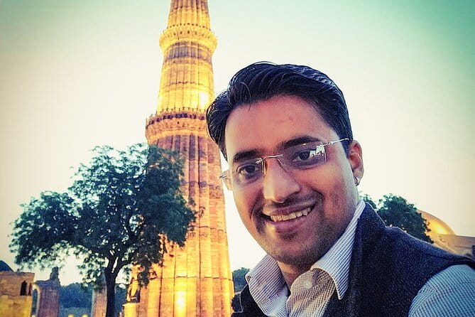 Taj Mahal Unveiled A Personalized Private Tour from Delhi - Fatehpur Sikri: Akbar’s City of What-Ifs