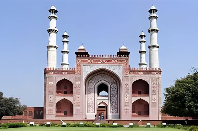 Taj Mahal Unveiled A Personalized Private Tour from Delhi - Delhi Pickup, Private Driving, and Time on the Road