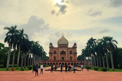 The best Private Old and New Delhi City tour in 8 Hours - 9 AM pickup and private transport that keeps you comfortable