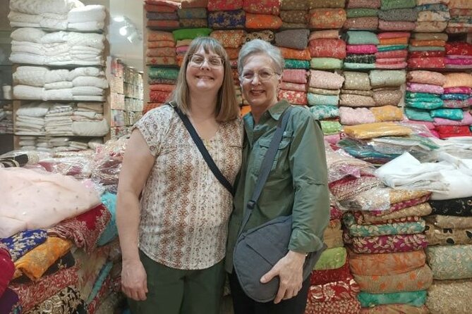 The Fabric Trail: Textile & Tailoring Tour with Expert Guide - Pasar Chandni Chowk: Where Fabrics Start to Make Sense