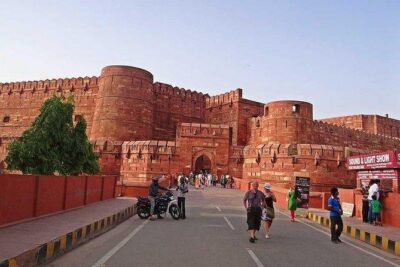 Tour The Taj Mahal - The AC car and timed stops: where your day actually goes