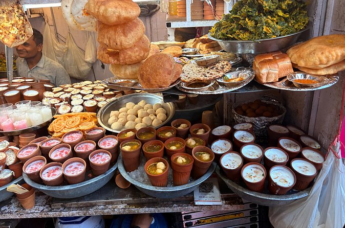 Tour to Old Delhi with Guide and Pickup - Pickup, Vehicle Comfort, and the Private Group Advantage