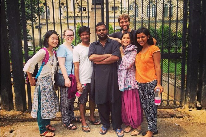 Vegan History & Jain Culture Walk of Delhi - Stop 3: Travel Yoga Cafe and What Modern Veganism Looks Like