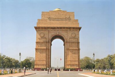 Wonderful Old & New Delhi sightseeing tour - Old Delhi first: Red Fort at a human pace