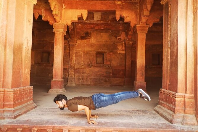 Yoga class in Delhi - Your 1-Hour Flow: Warm-ups, Poses, Pranayama, Meditation